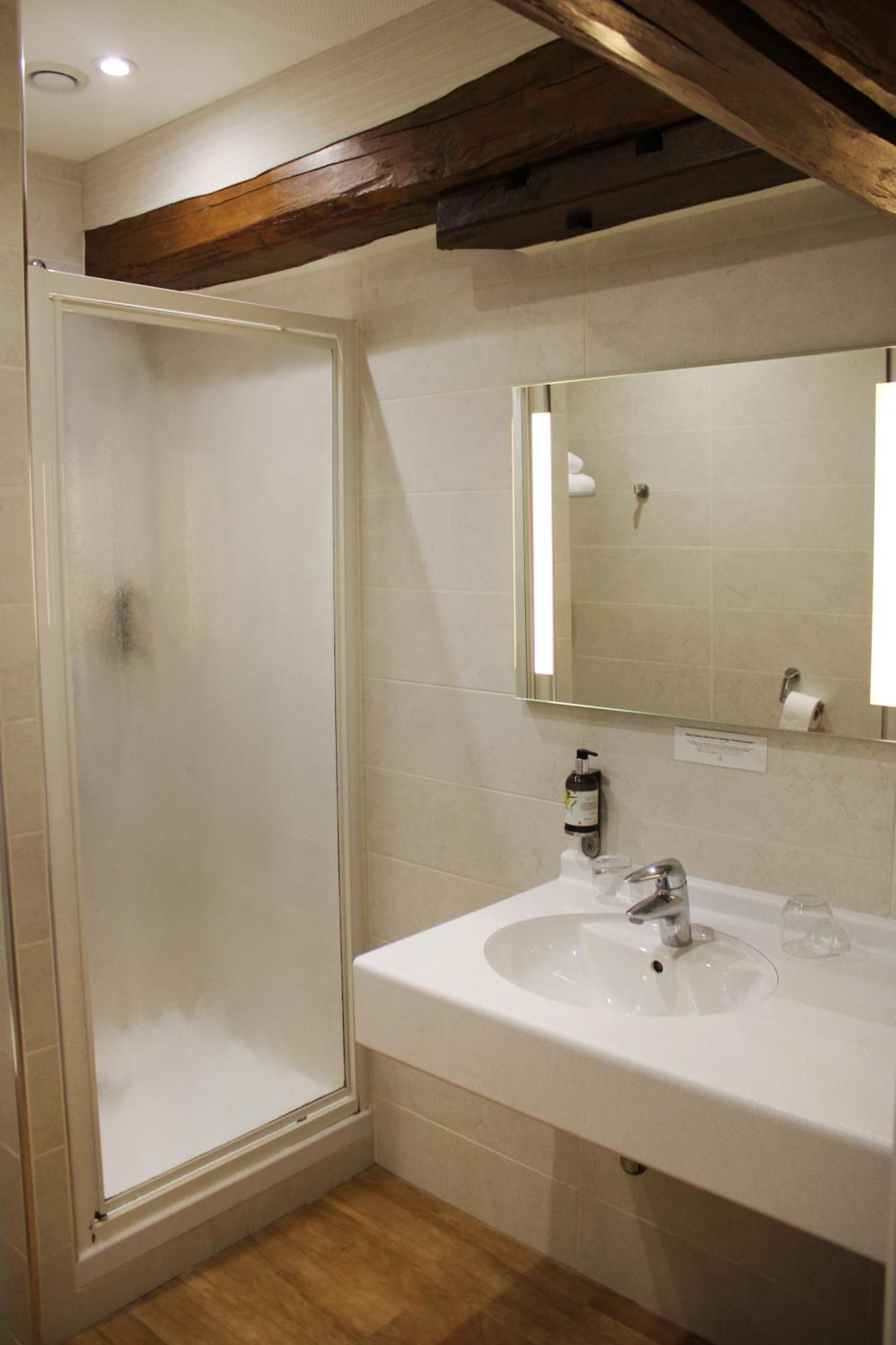 Mesnil-Saint-Père Auberge Du Lac, Sure Hotel Collection By Best Western מראה חיצוני תמונה