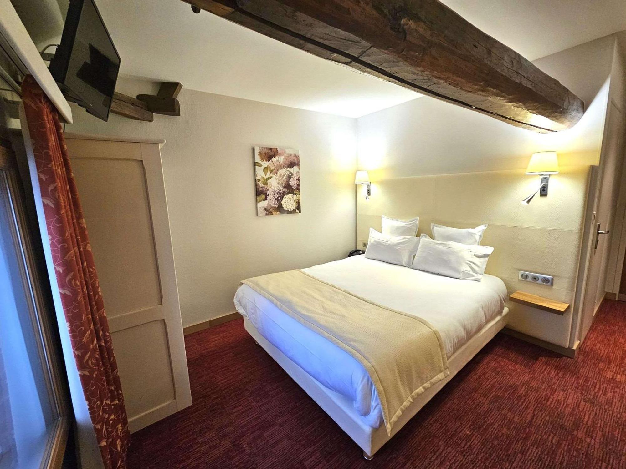 Mesnil-Saint-Père Auberge Du Lac, Sure Hotel Collection By Best Western מראה חיצוני תמונה