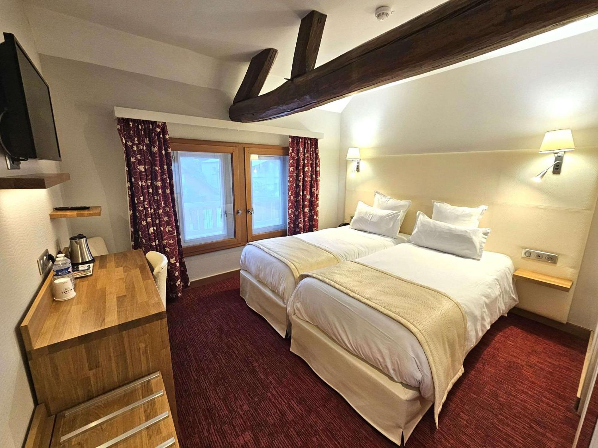 Mesnil-Saint-Père Auberge Du Lac, Sure Hotel Collection By Best Western מראה חיצוני תמונה